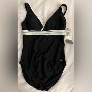 Speedo Womens Swimsuit , sz 14